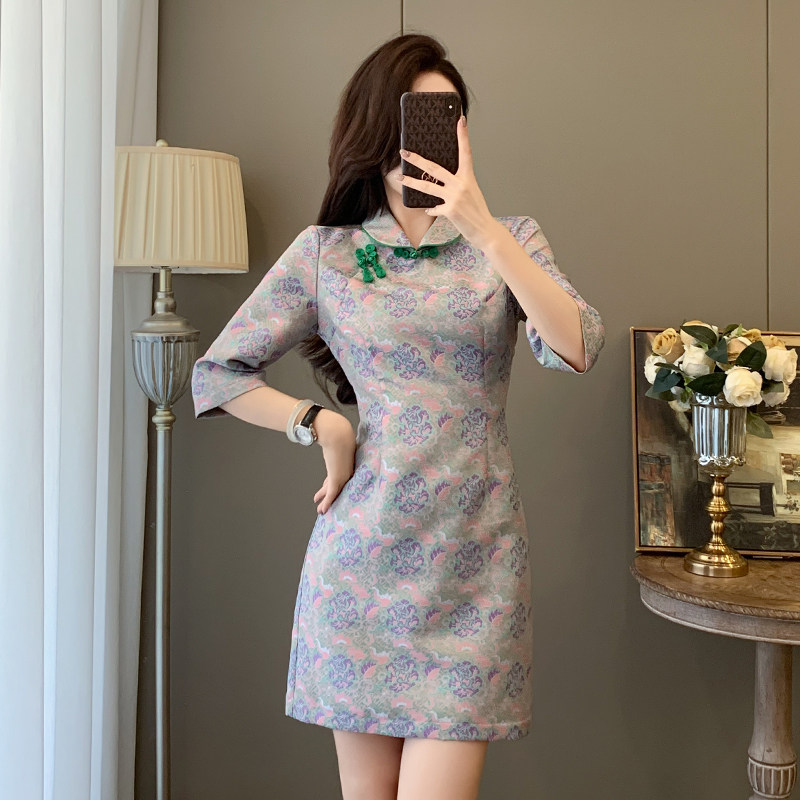 新中式国风碎花连衣裙女旗袍领收腰显瘦气质高级感裙子2025春秋装,女装/女士精品,连衣裙,淘宝优惠券,粉丝福利购,淘宝优惠卷