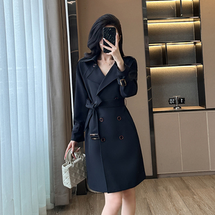 西装连衣裙女秋冬2024新款法式高级感双排扣风衣收腰显瘦裙子遮肉
