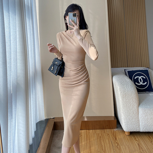 法式针织打底内搭连衣裙2023秋冬季新款高级感气质针织包臀长裙子