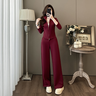 酒红色时尚休闲运动套装女秋冬季修身显瘦拉链卫衣阔腿裤两件套女