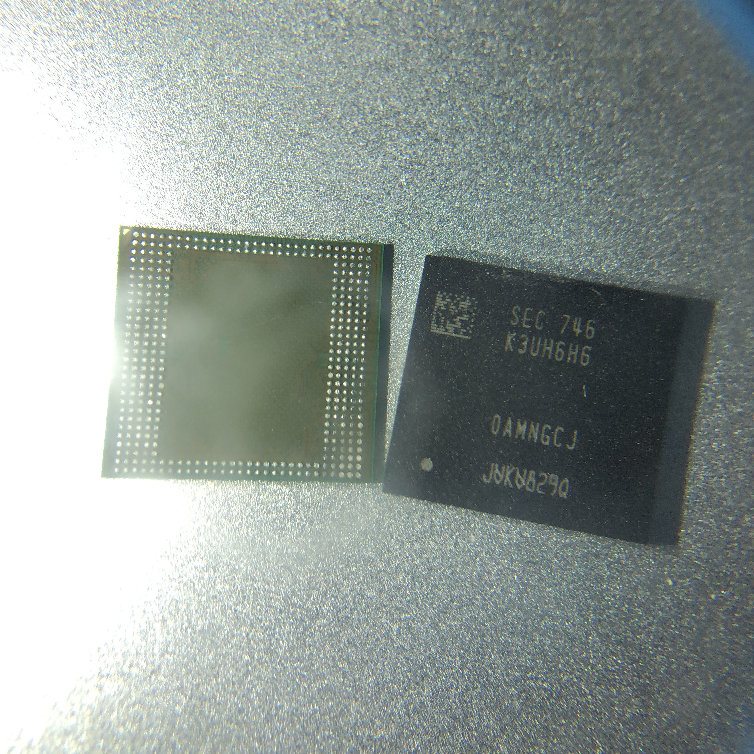 适用三星 S8 4G 运存 K3UH5H50MMNGCJ 盖子