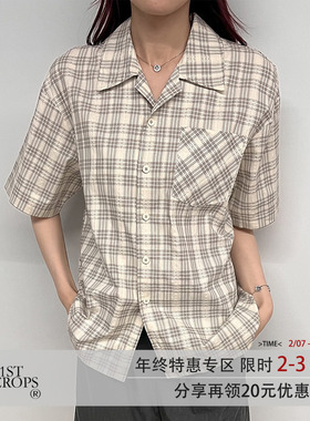 11st crops*lace plaid pattern shirt 蕾丝竖纹格纹拼接短袖衬衫