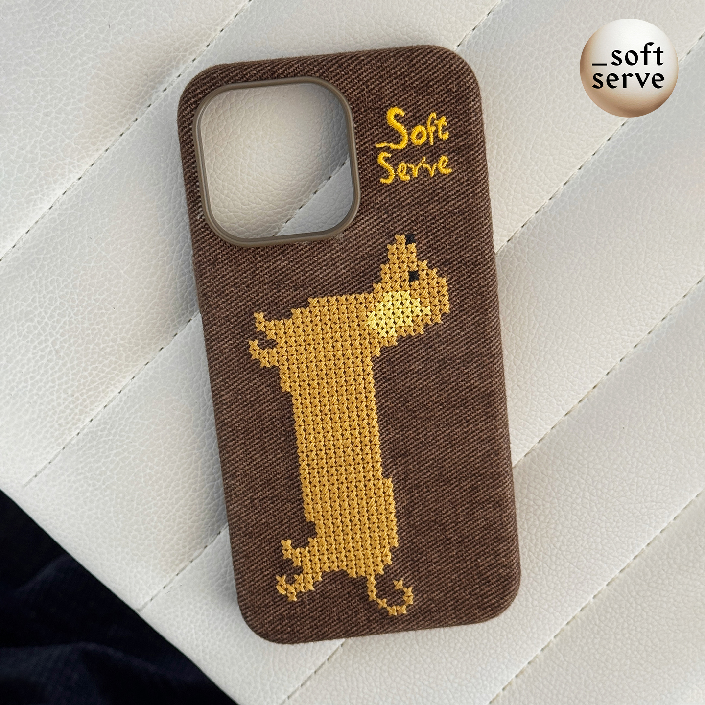 SoftServe巧克力小狗刺绣手机壳