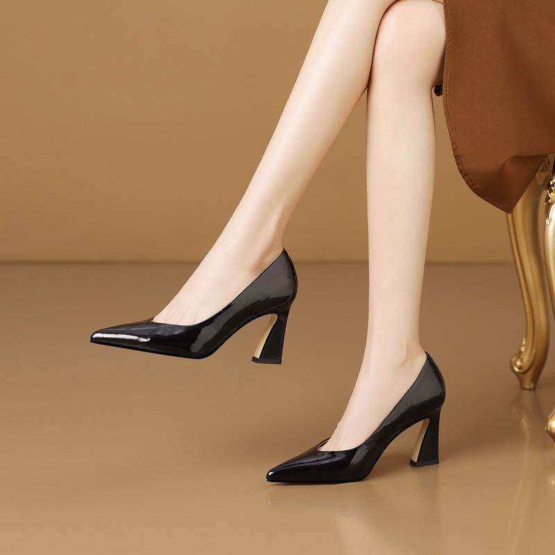 真皮新款尖头浅口单鞋女黑色粗跟8CM高跟鞋时尚气质漆皮通勤女鞋