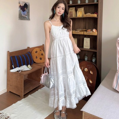 重工蕾丝度假吊带裙波西米亚马甲