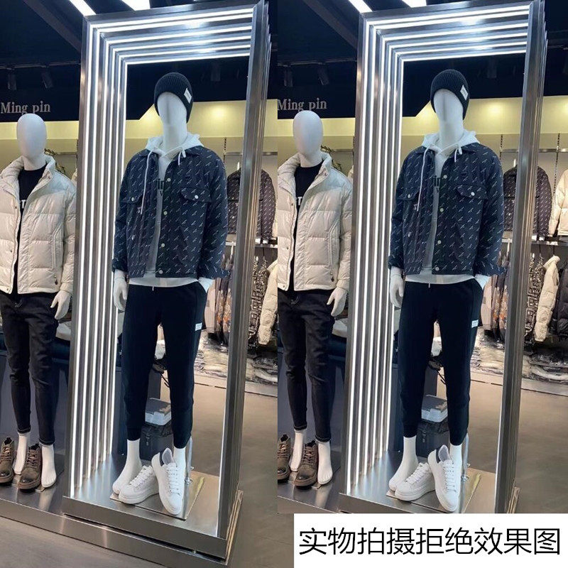 橱窗展示台带灯发光模特地台服装店站台不锈钢梯台网红直播展台kg