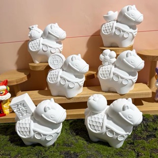 马年新款转转马上有钱大号石膏娃娃白胚DIY发财有福创意元旦礼物