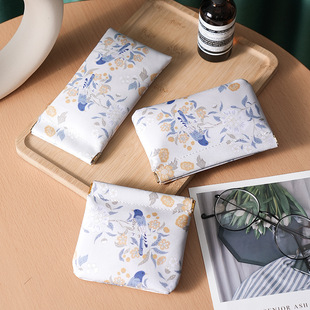 自动闭合化妆包眼镜收纳袋开合零钱包卡包口红收纳小包弹片收纳包