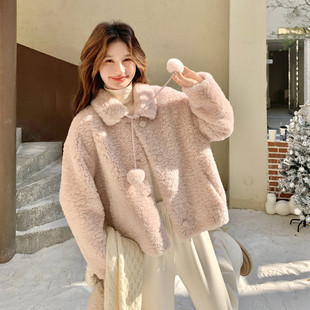 今年流行特惠粉色毛球加绒加厚羊羔毛外套新款女冬小个子加厚短款