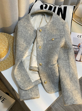 今年流行特惠浅灰色简约时髦超火羽绒内里小香风短外套女2025冬季