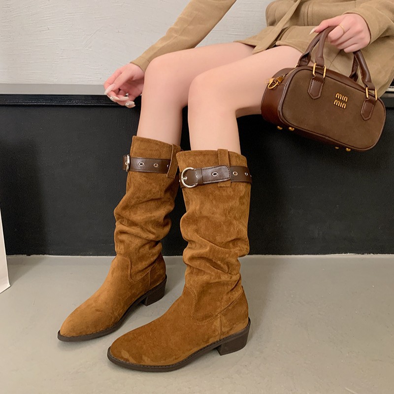 今年流行特惠8618褶皱堆堆靴子女牛仔靴尖头粗跟显瘦不过膝长靴