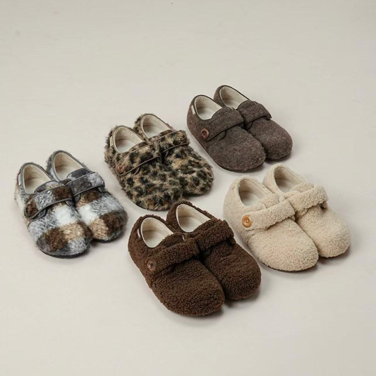 今年流行特惠羊毛版~冬季加绒毛毛鞋女款秋冬保暖魔术贴棉鞋羊羔