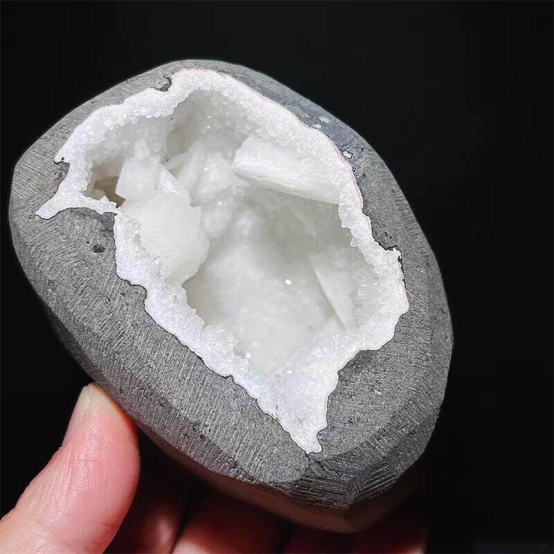 천연 인도 최음 제지 크리스탈 동굴 제올라이트 공생 원시 돌 클러스터 미네랄 크리스탈 컬렉션 이상한 돌 표본 장식품