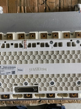 西门康IGBT底座，水冷SKIIP2414GB17E4-4D ~议价