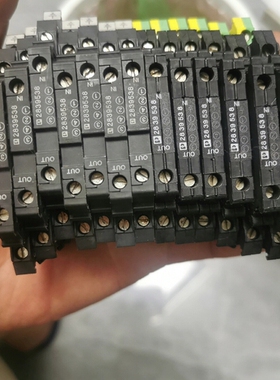 设备拆机菲尼克斯精密浪涌保护器，5片，2839538，单 ~议价