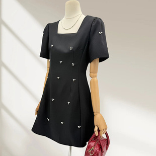 法式小香风方领钉珠泡泡袖连衣裙女2025夏季新款气质小个子礼服裙