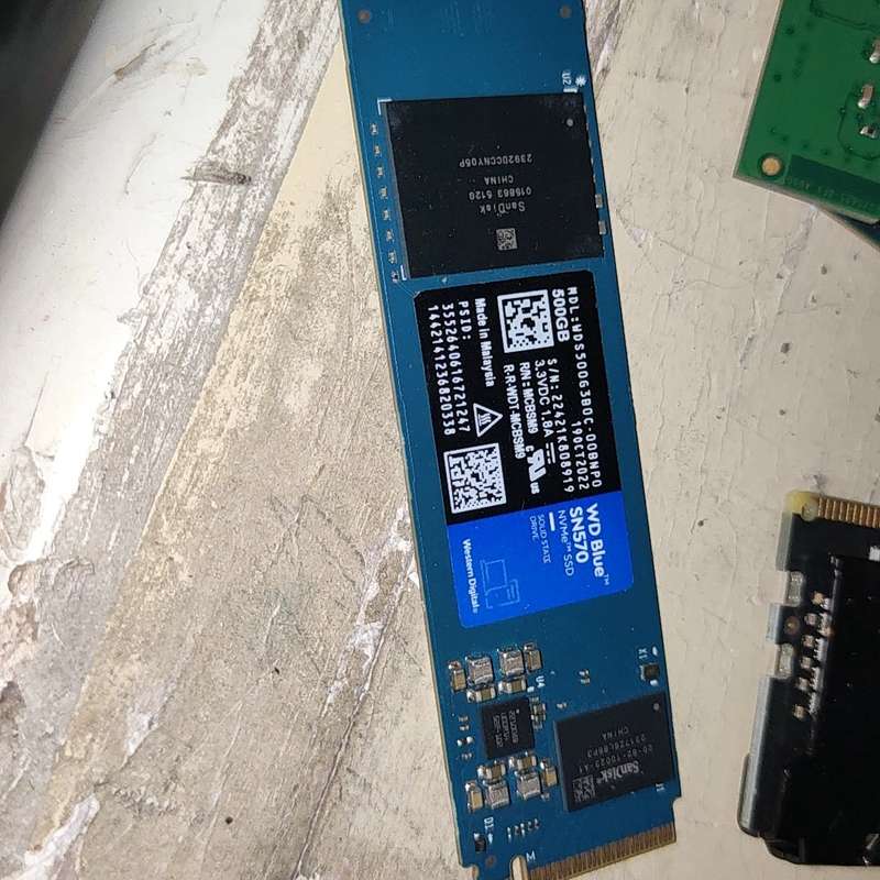{议价}西数sn570 500g图片