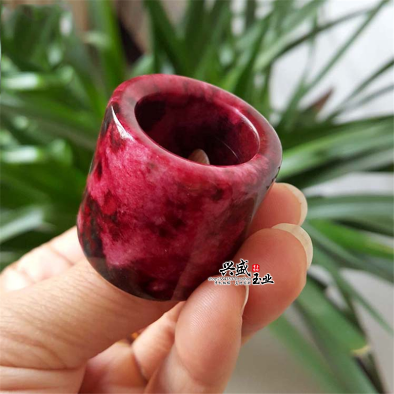 天然岫玉桃花玉板指指环玉石扳指 男女高档玉扳指仿古玉戒指手饰