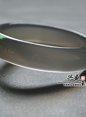 巴西加宽加厚玛瑙玉髓手镯送妈妈