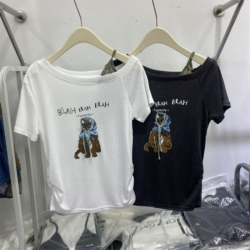 夏款卡通印花一字肩短袖T恤女