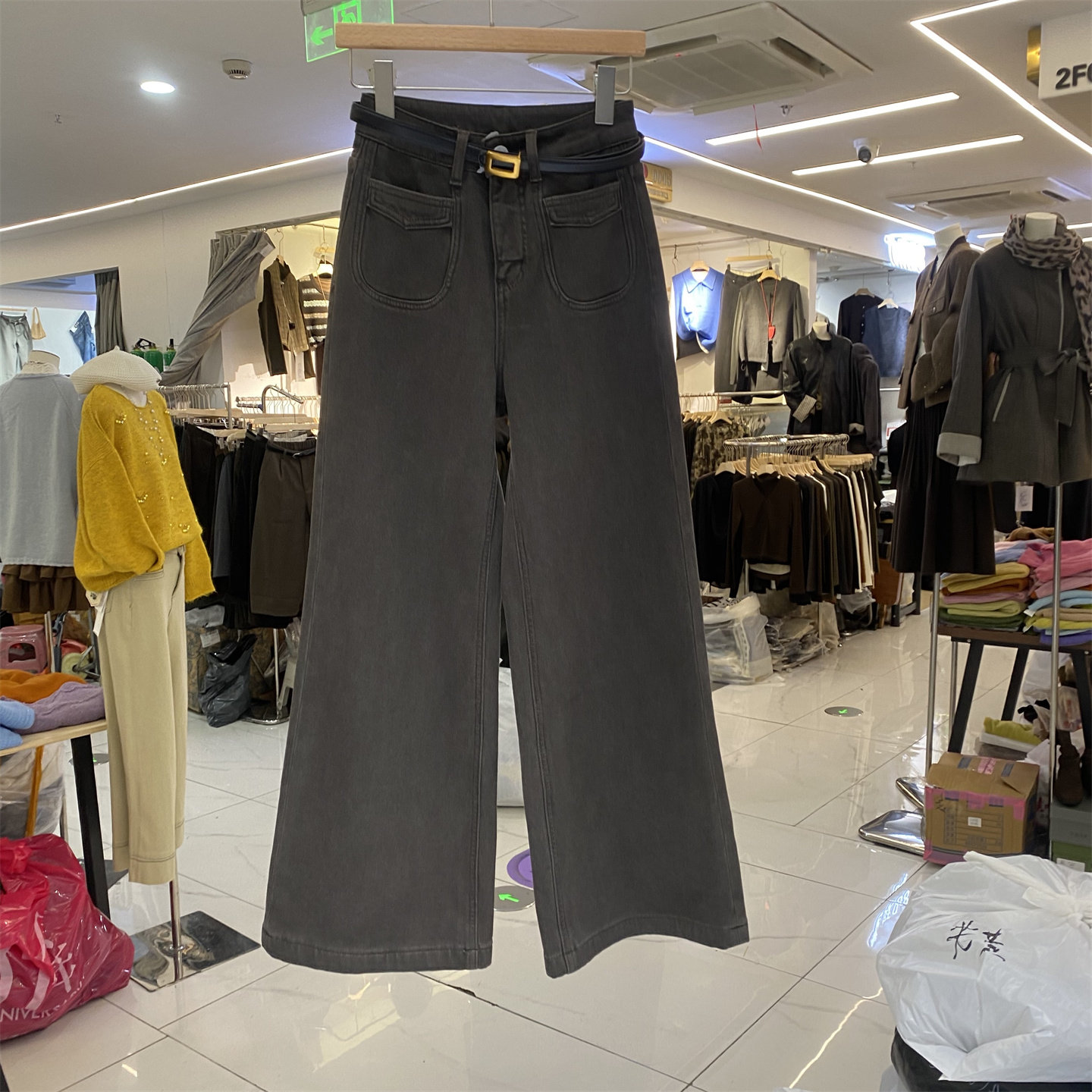 秋冬高腰显瘦黑色牛仔阔腿裤女