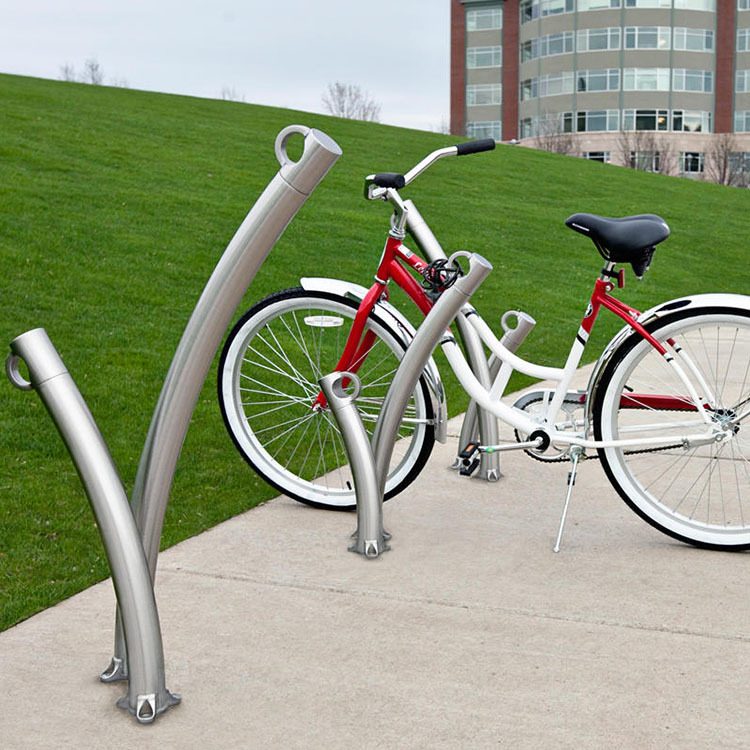 铁艺自行车架单车摆放架定制卡位式不锈钢自行车停放架公共锁车柱