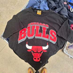 精选好物推荐 篮球芝加哥球队黑色高街oversize男女款 短袖 t恤 美式