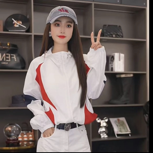 韩系短款抽绳连帽冲锋衣防晒衣女2026夏季新款显瘦百搭透气外套薄