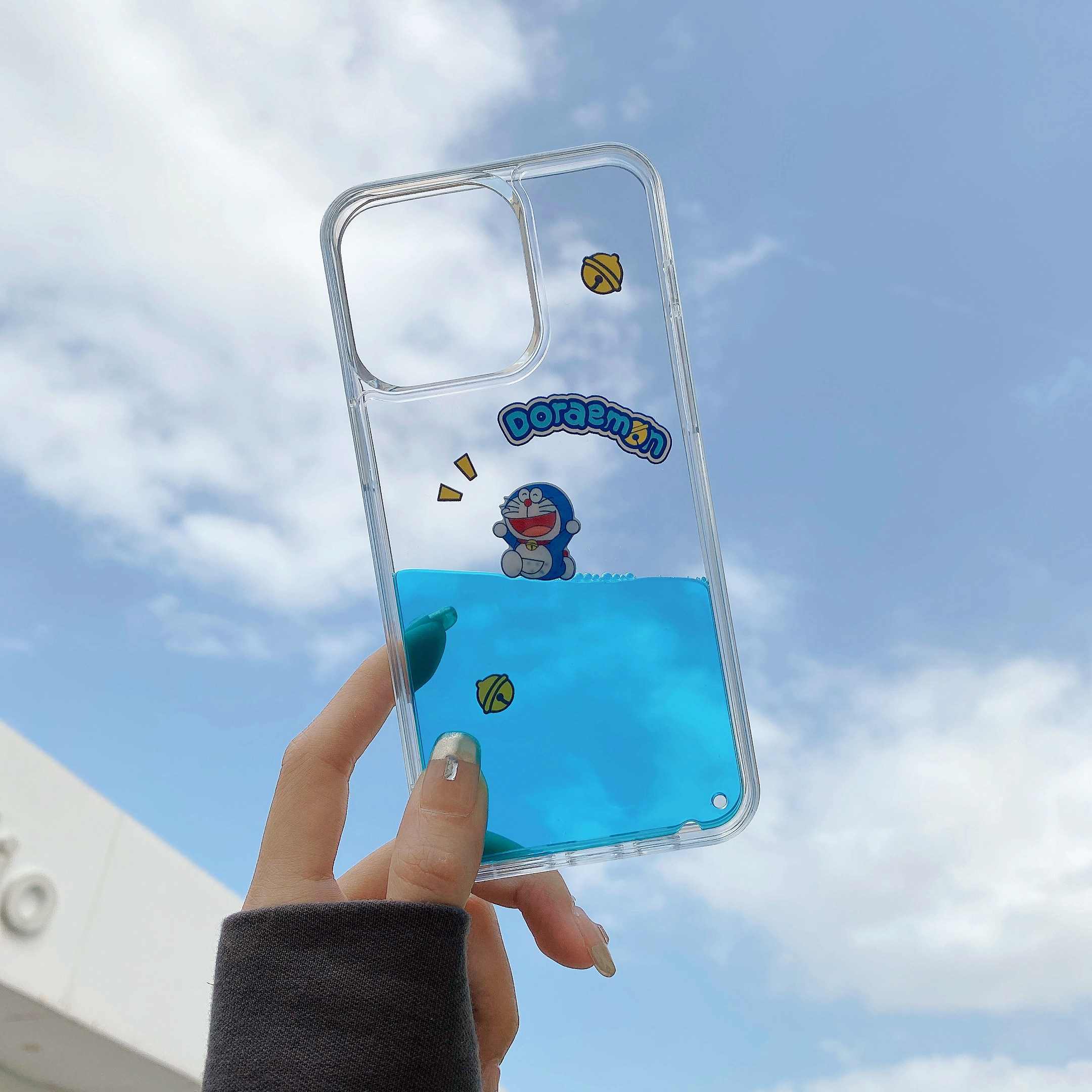 iPhone15Pro流动蓝色液体14适用于苹果15PM手机壳13P蜡笔小新15防摔14pro海贼王13多啦A梦15叮当猫12线条小狗