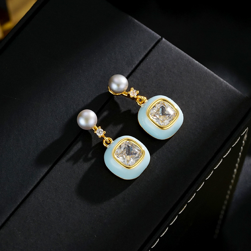 珍珠耳钉女方糖浅蓝色锆石耳环