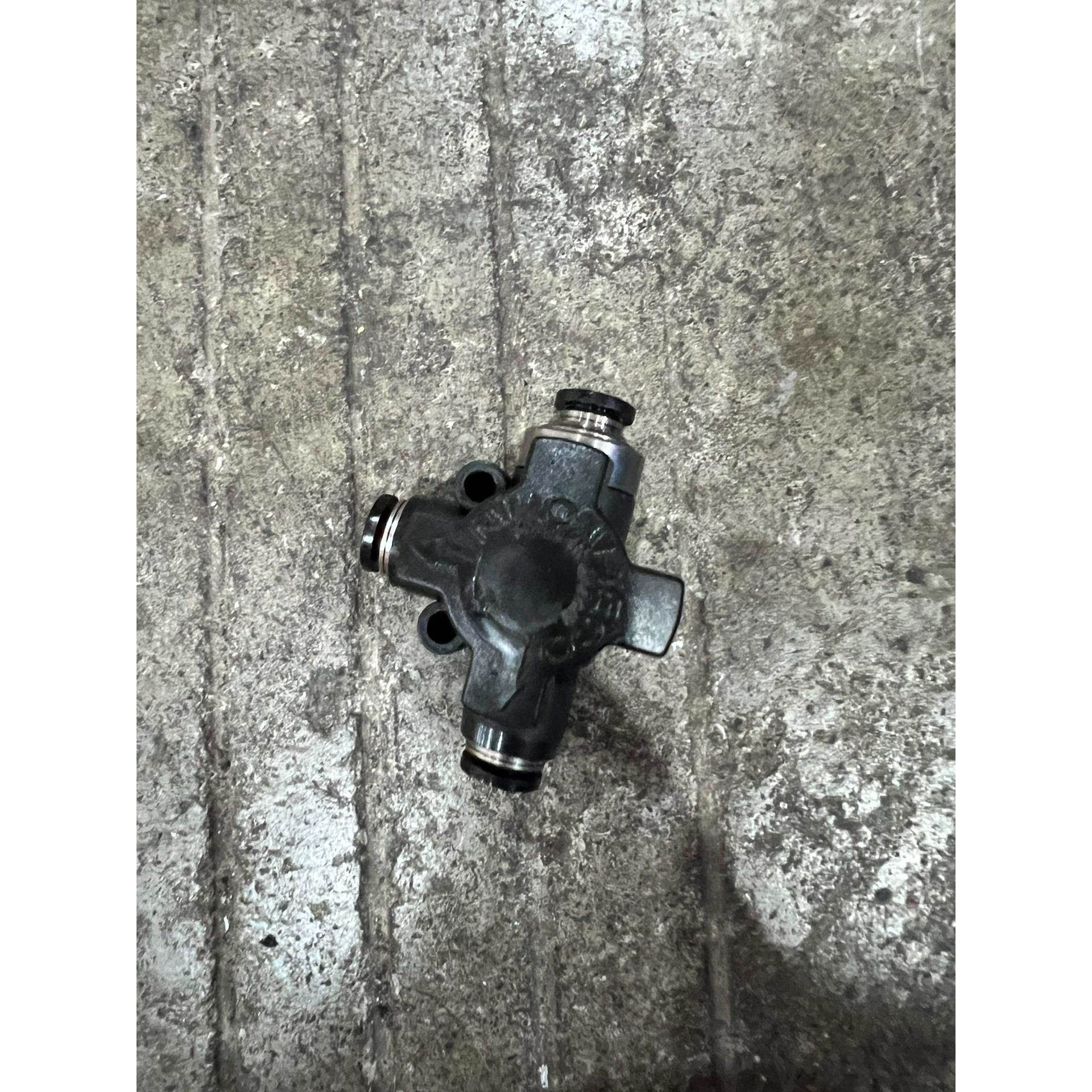 【议价】手动阀 三通 球阀 原装正品 PISCO HBV6-6 接