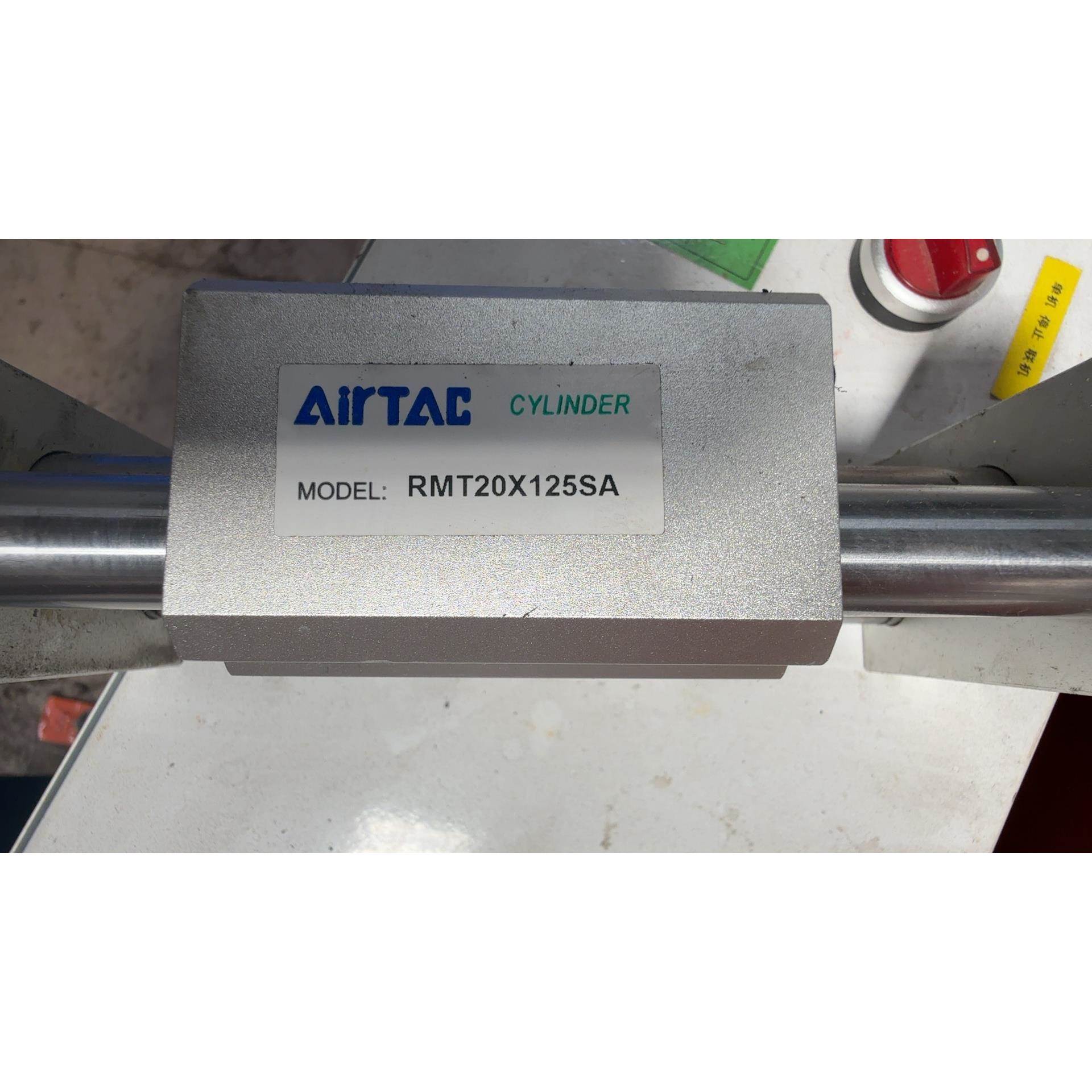 【议价】原装亚德客RMTL20X125SA 磁耦合无杆气缸2个，功能