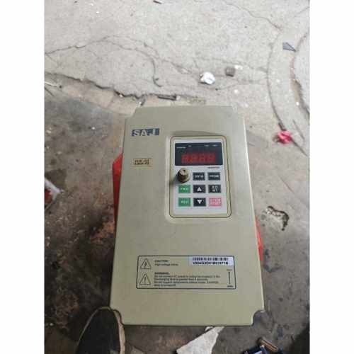 【议价】三晶变频器V004G3/V5R5P3实物图片4KW-5.5K