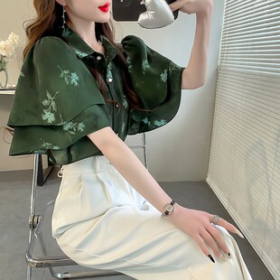 绿色显白雪纺上衣女夏减龄碎花翻领衬衣宽松荷叶边设计感短袖 衬衫
