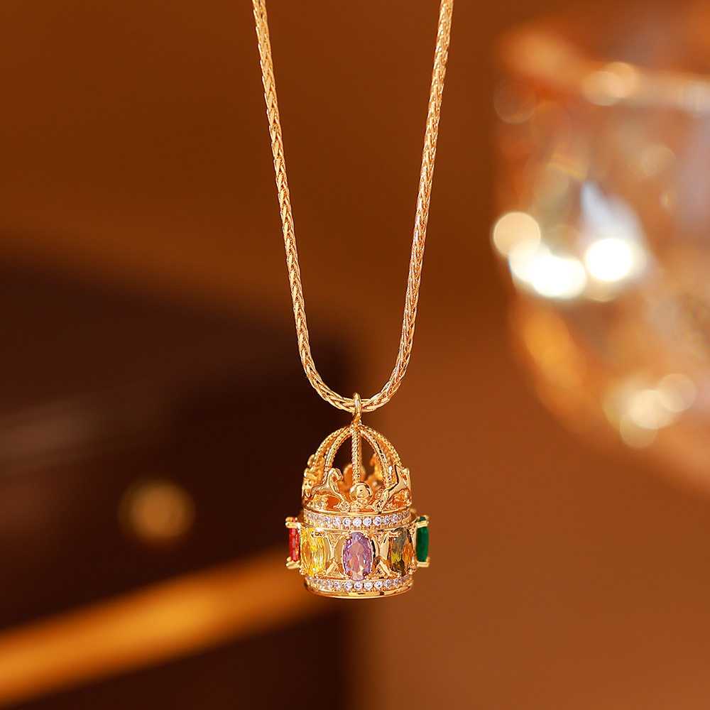 秋冬旋转木马项链复古彩色锆石吊坠项链女时尚百搭轻奢高级毛衣链,饰品/流行首饰/时尚饰品新,项链,淘宝优惠券,粉丝福利购,淘宝优惠卷