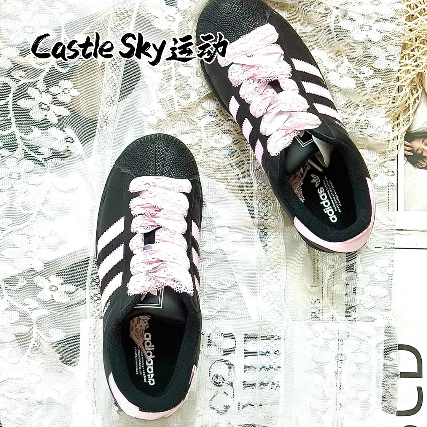 Adidas告白气球粉蕾丝低帮板鞋