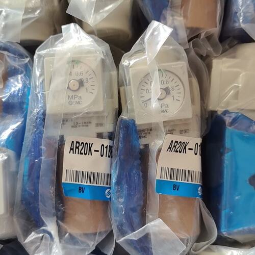 议价-AR20K-01BE-B，全新原装正品,有30个,便宜处理，-可维修