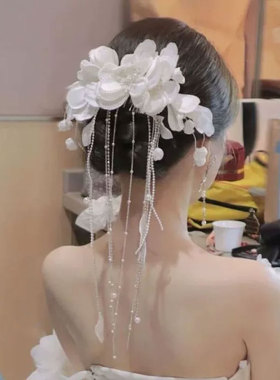 韩式森系新娘缎面花朵发饰
