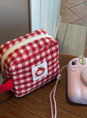 红色格子拍立得收纳包富士相机女mini12/se/99保护套sq1手提便携