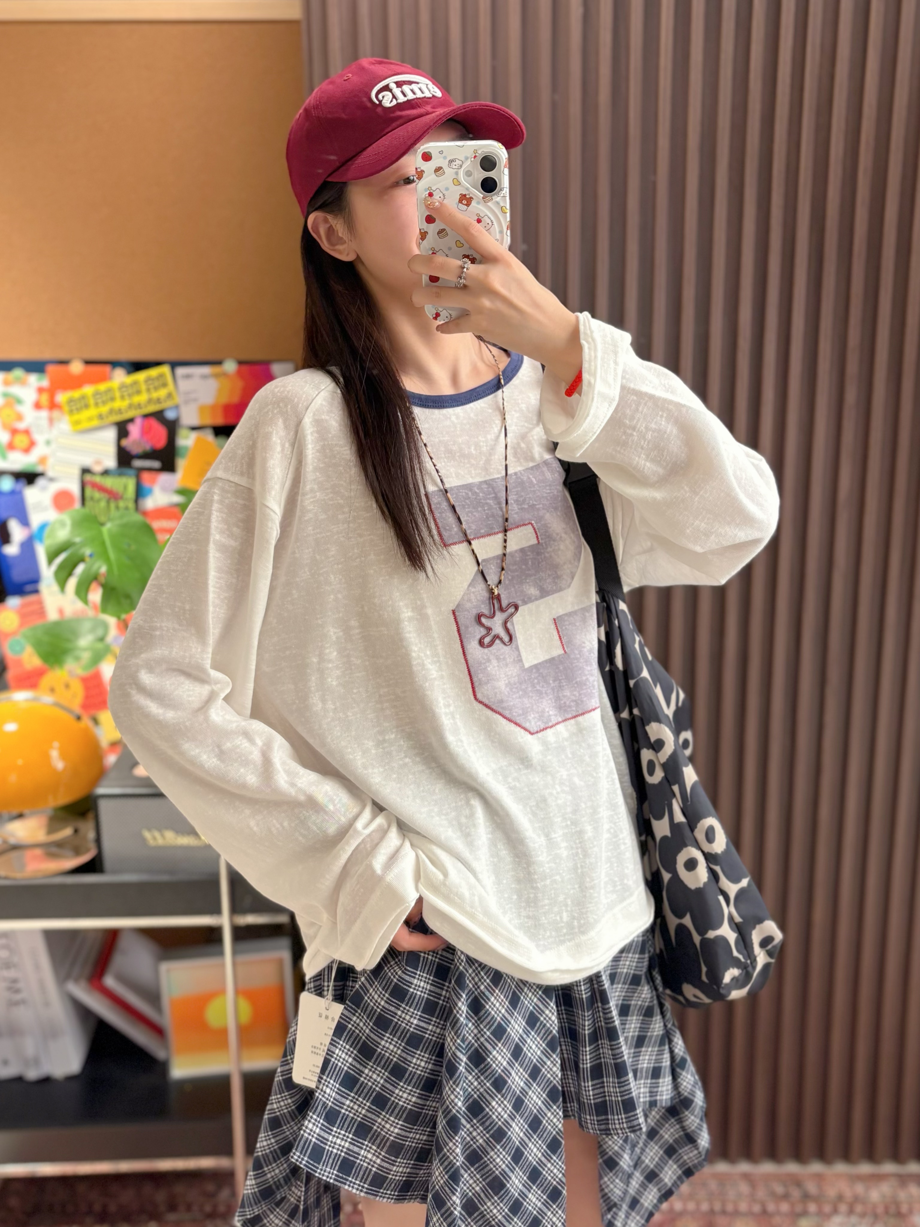 韩版百搭显瘦白色长袖T恤女秋季新款宽松显瘦上衣时尚设计感体恤