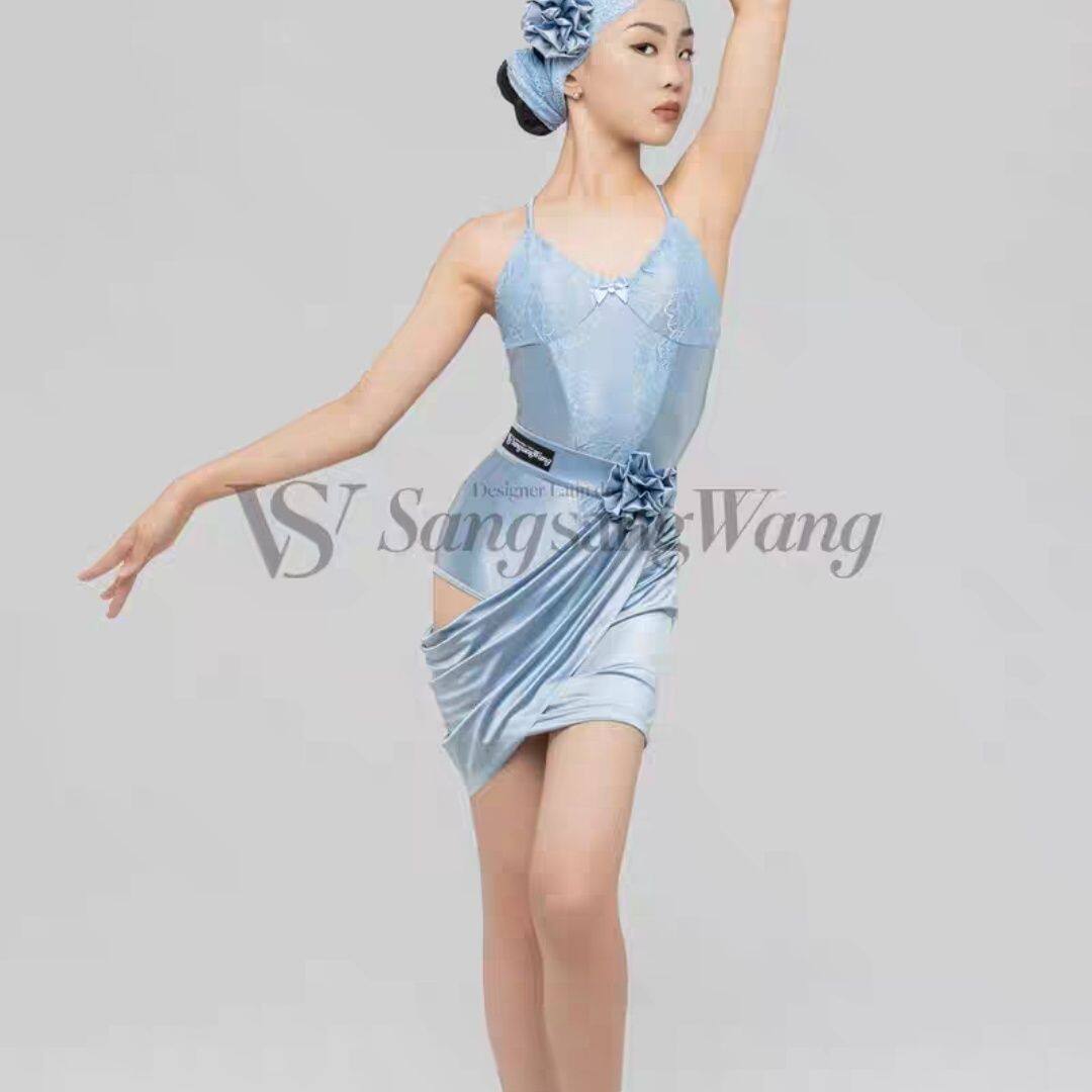 Sswang女童拉丁舞练功服超丝滑缎光花朵半身裙连体衣蕾丝发带
