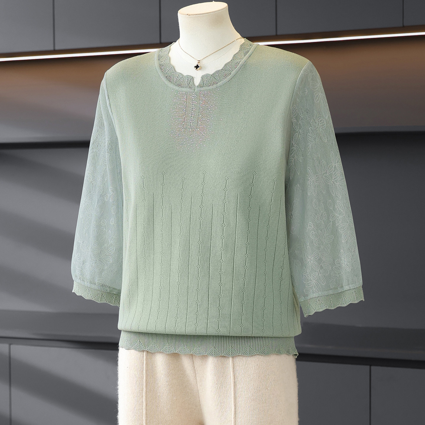 中老年女装春秋装七分袖t恤妈妈小衫2026新款中年妇女夏装上衣薄