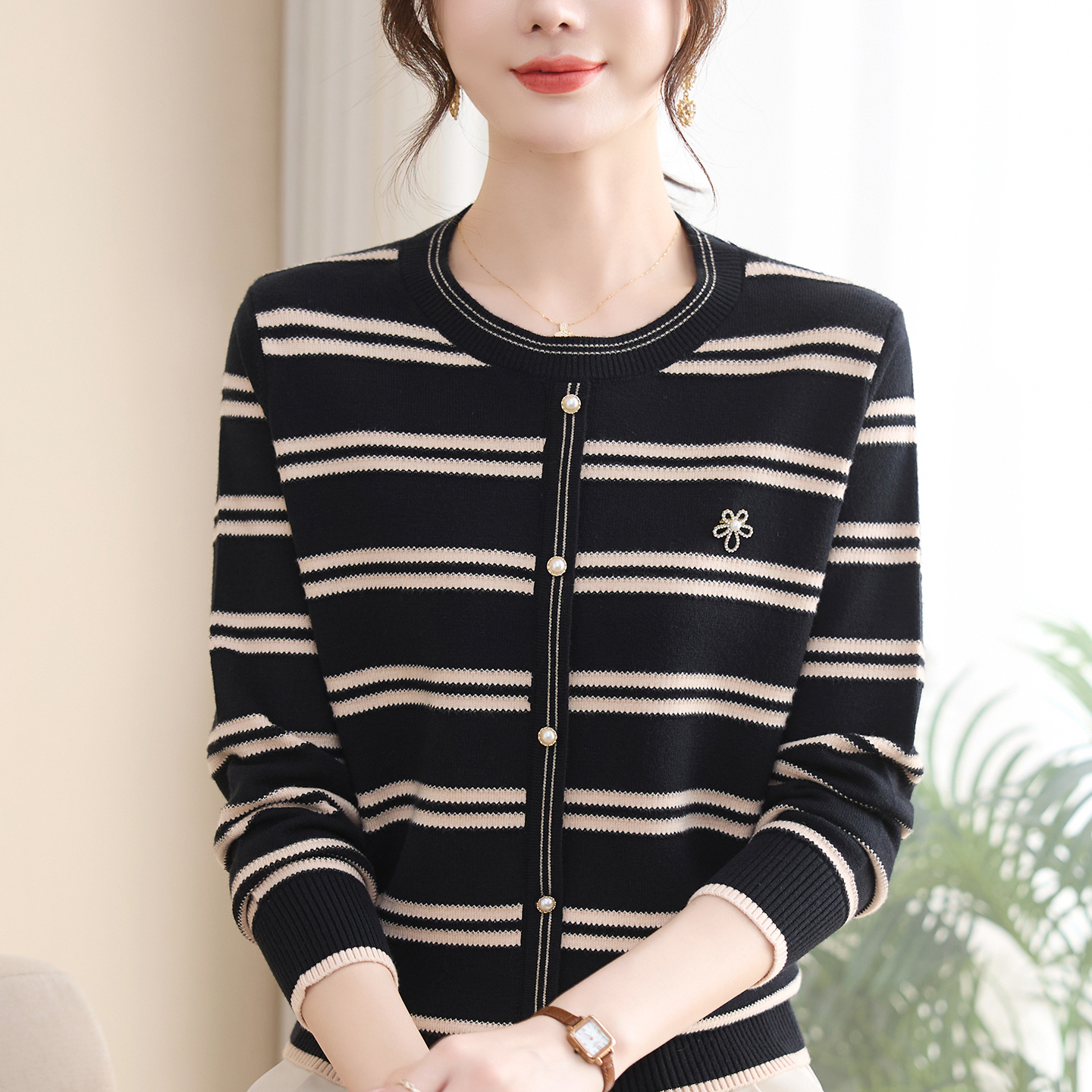 洋气妈妈秋装针织打底条纹毛衣