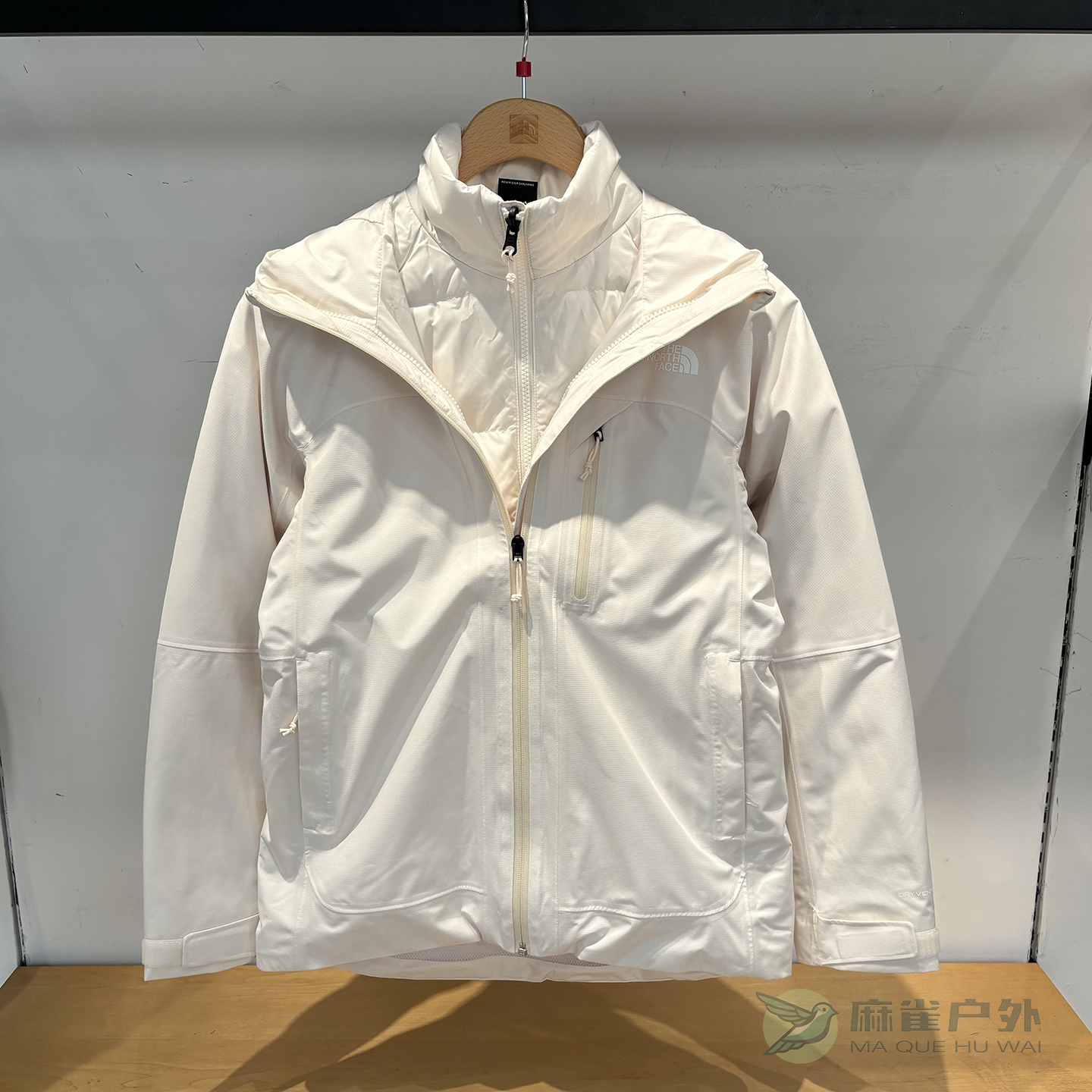 北面女鹅绒内胆三合一冲锋衣外套