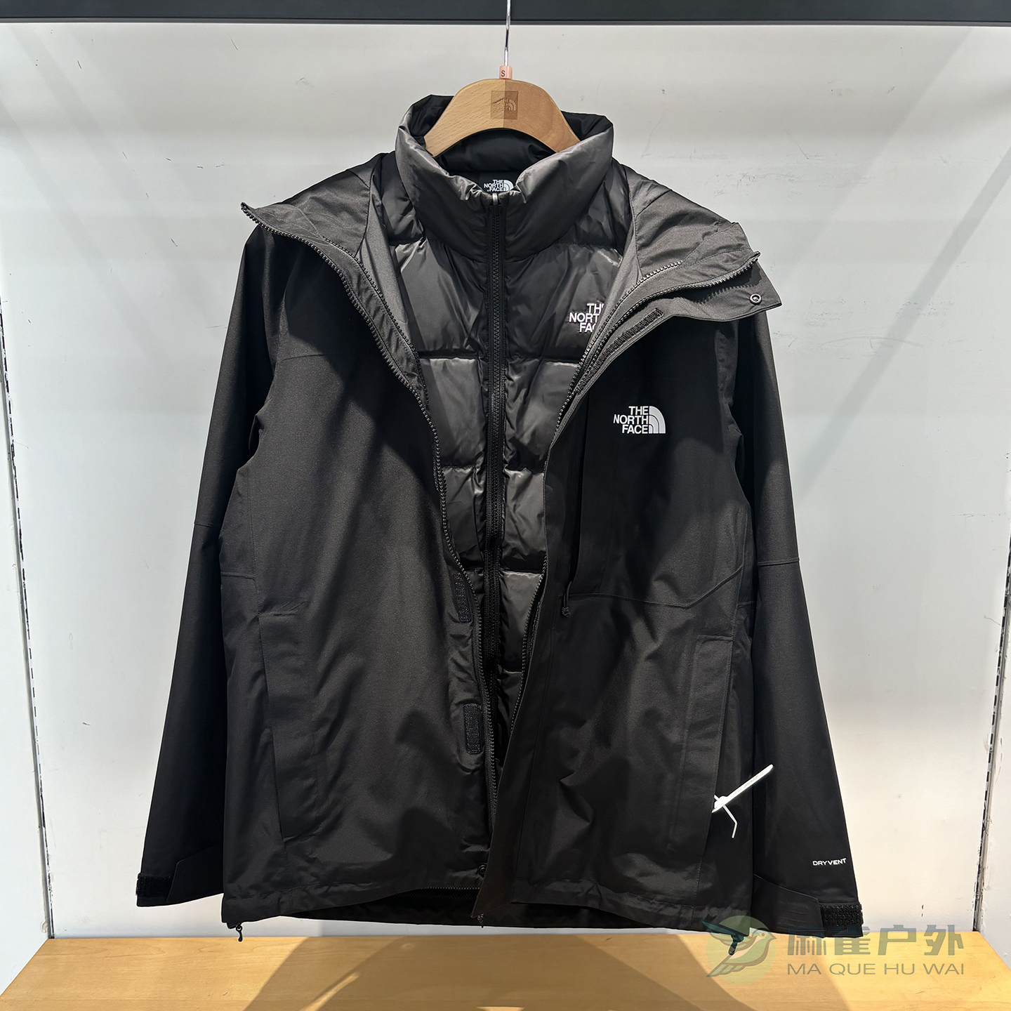 北面男户外羽绒马甲三合一冲锋衣