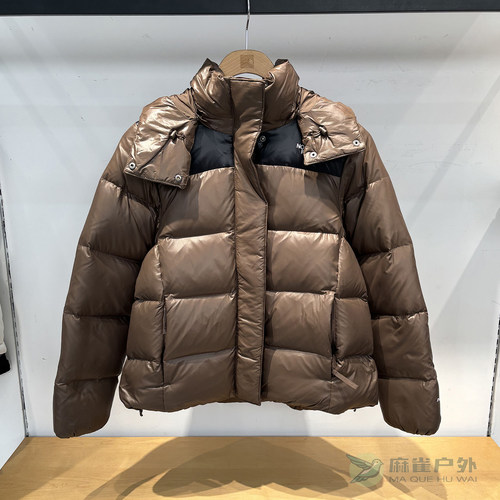 北面户外700蓬鹅绒保暖羽绒服女