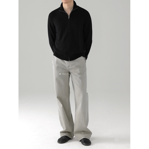 HolyMen青灰色直筒休闲牛仔裤