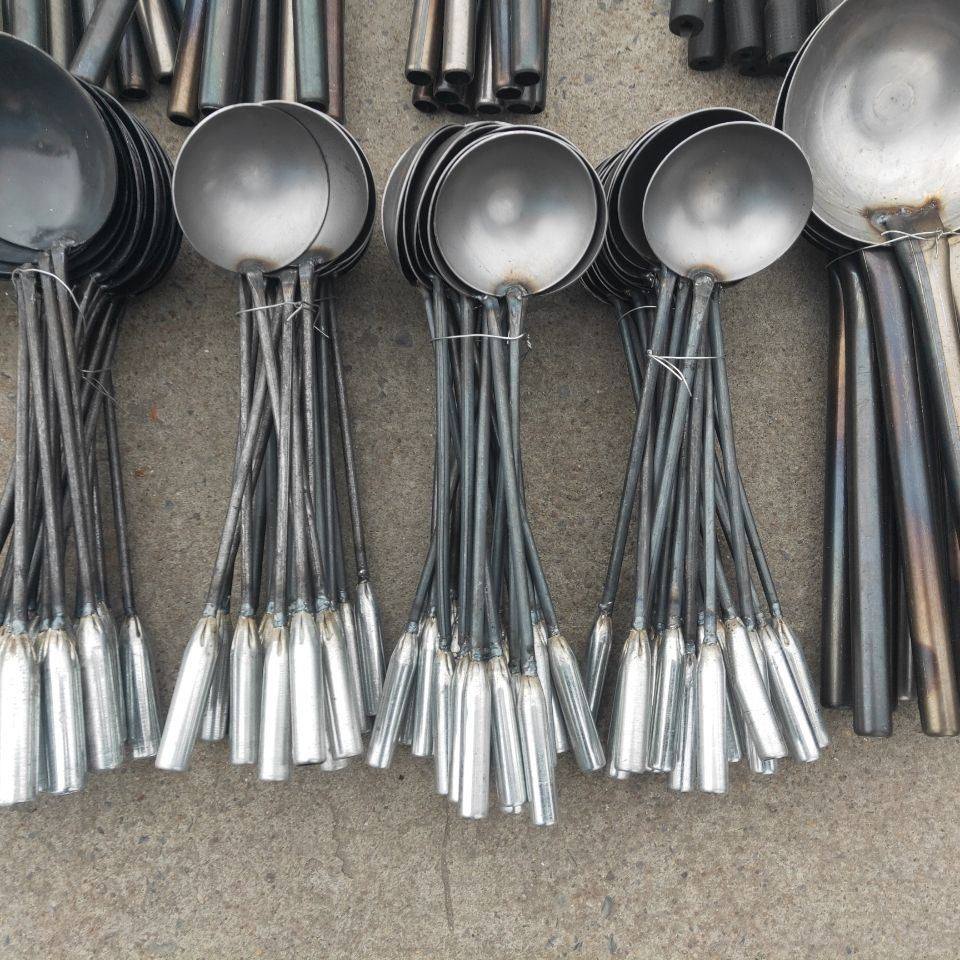 加厚纯铁勺铁锅勺汤勺手工勺子锻打锅勺长柄铁勺子厨师用蛋饺勺,厨房/烹饪用具,水舀/水瓢,淘宝优惠券,粉丝福利购,淘宝优惠卷