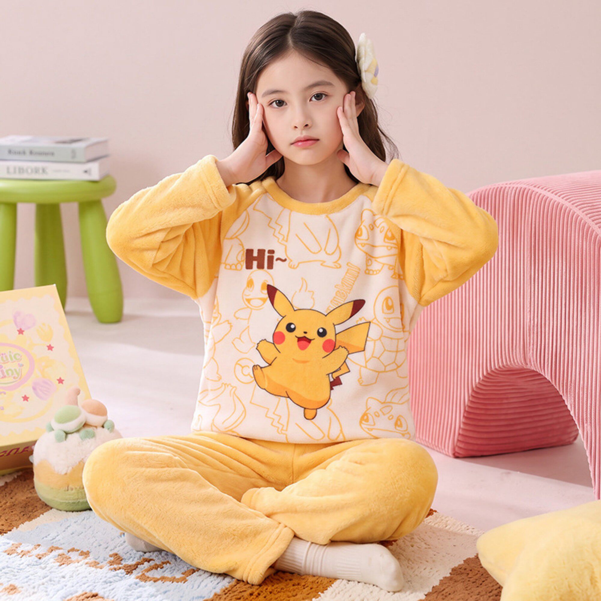 家居服居家睡衣套装女童冬季草莓熊加绒儿童女孩加厚珊瑚绒秋冬款