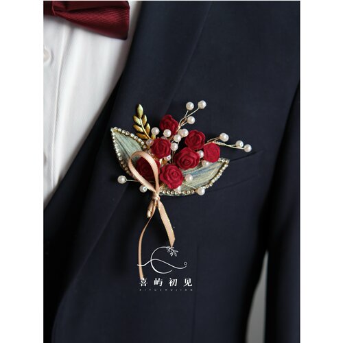 原创磁铁 唯美高级感红玫瑰结婚新郎伴娘姐妹团胸花演出活动襟花